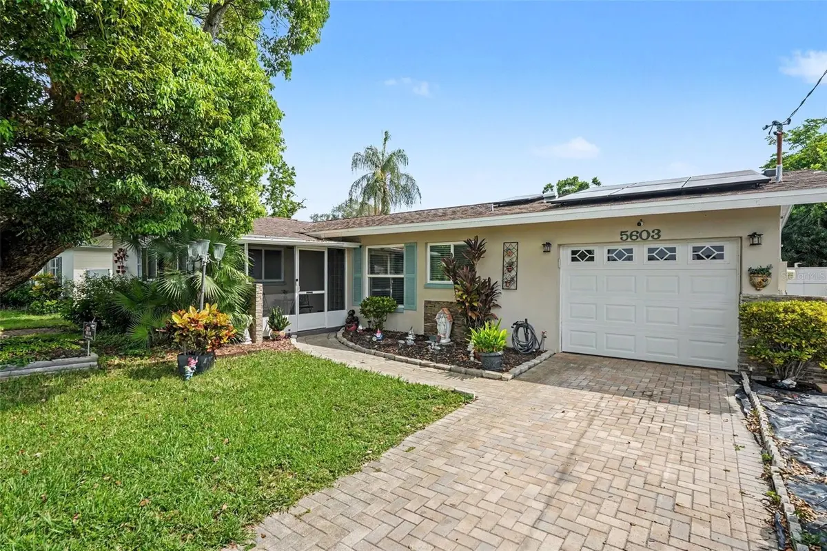 5603 LOWN ST N, St Petersburg, FL 33714