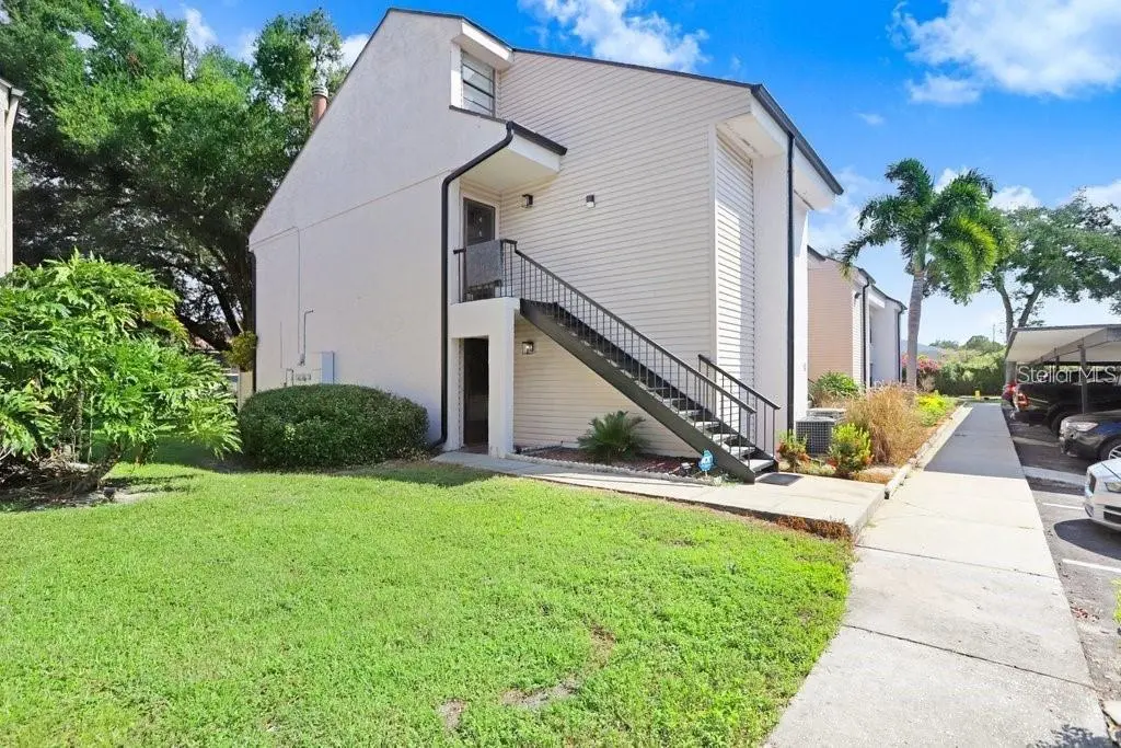 4833 PURITAN CIR #101, Tampa, FL 33617