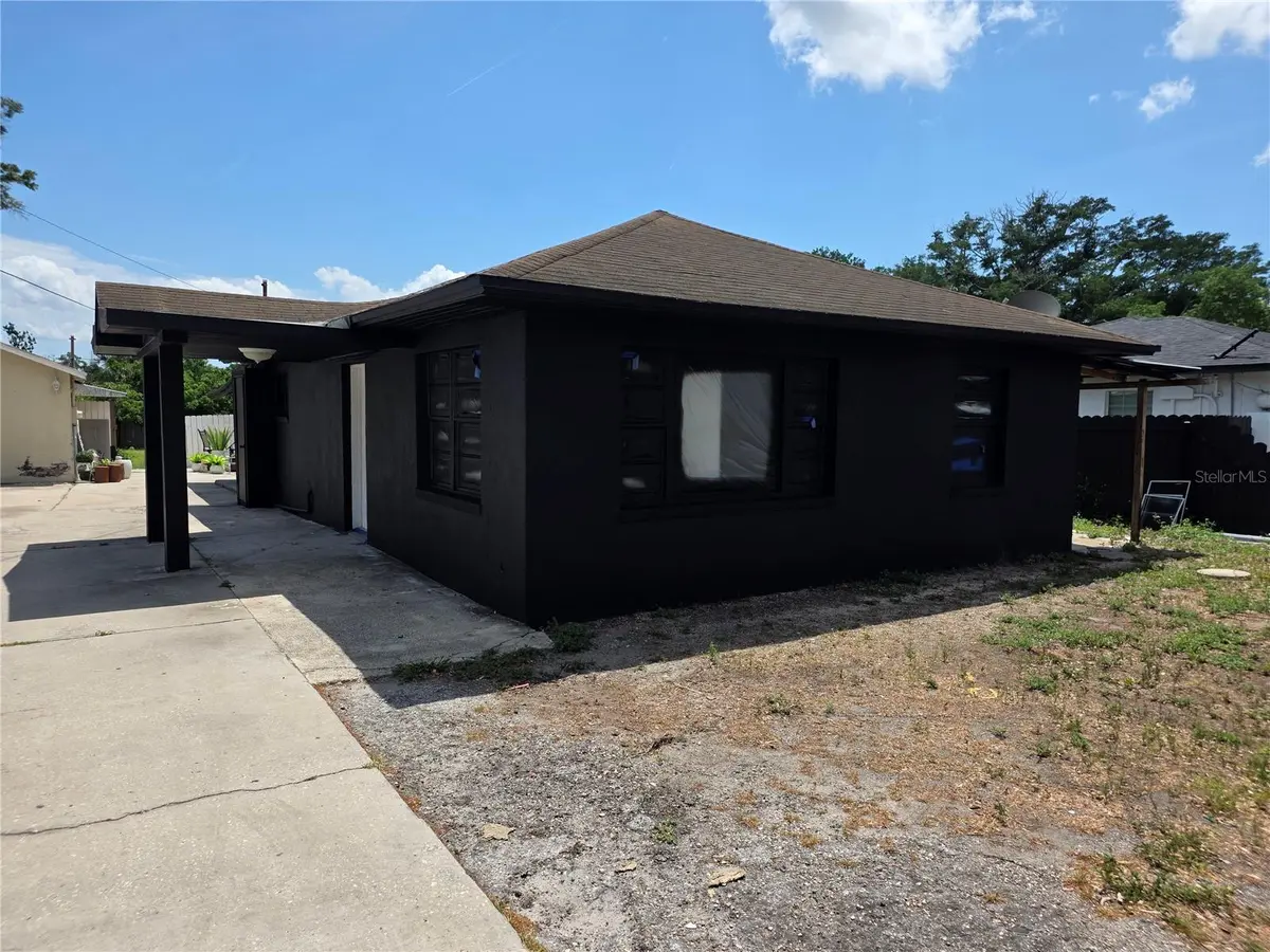 3422 IDLEWILD AVE #Unit # B, Tampa, FL 33614