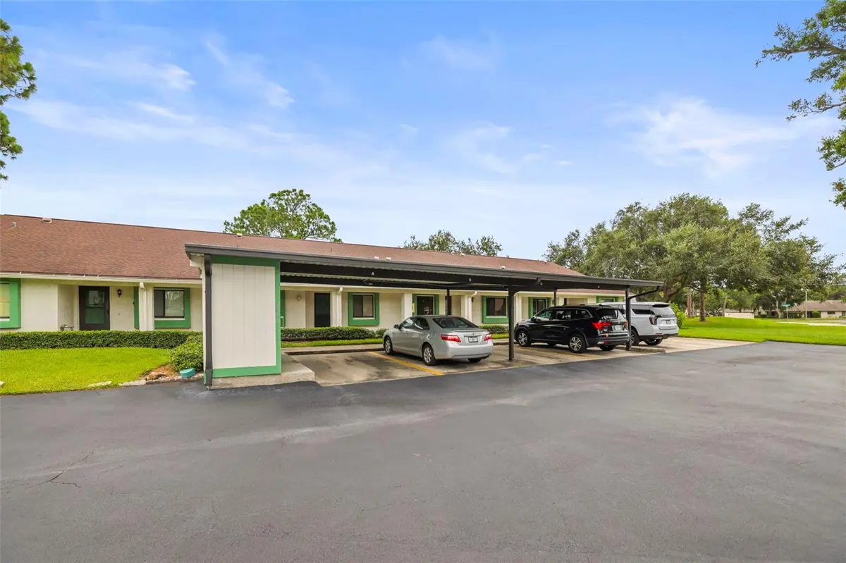 2556 ROYAL PINES CIR #13-C, Clearwater, FL 33763