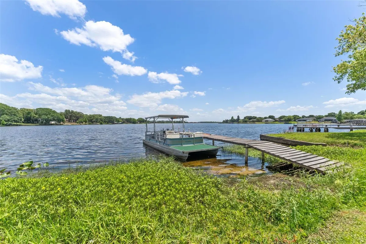 7558 BERKLEY RD, Polk City, FL 33868