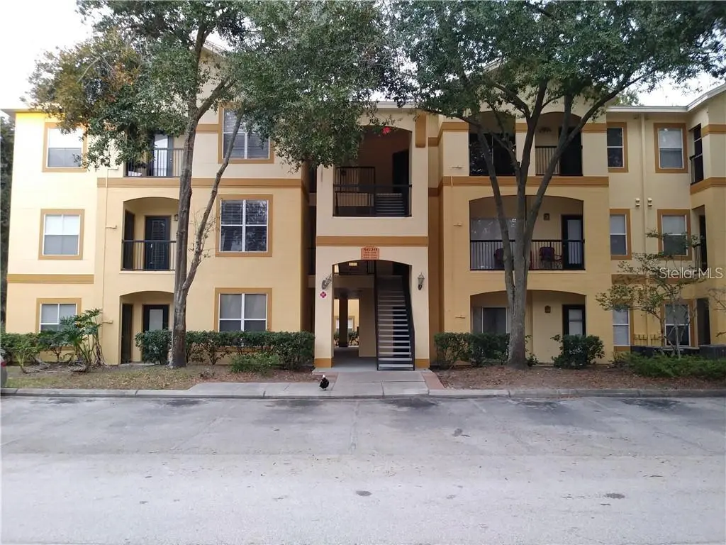 5620 PINNACLE HEIGHTS CIR #305, Tampa, FL 33624