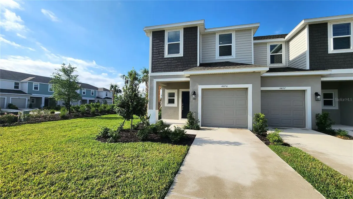 16656 BERGAMO PL, Lakewood Ranch, FL 34211