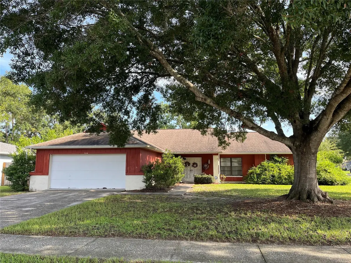 7250 WOODBROOK DR, Tampa, FL 33625