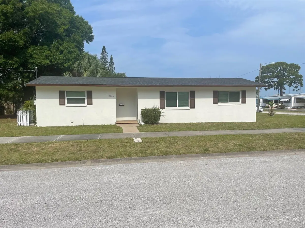 5066 3RD ST N, St Petersburg, FL 33703