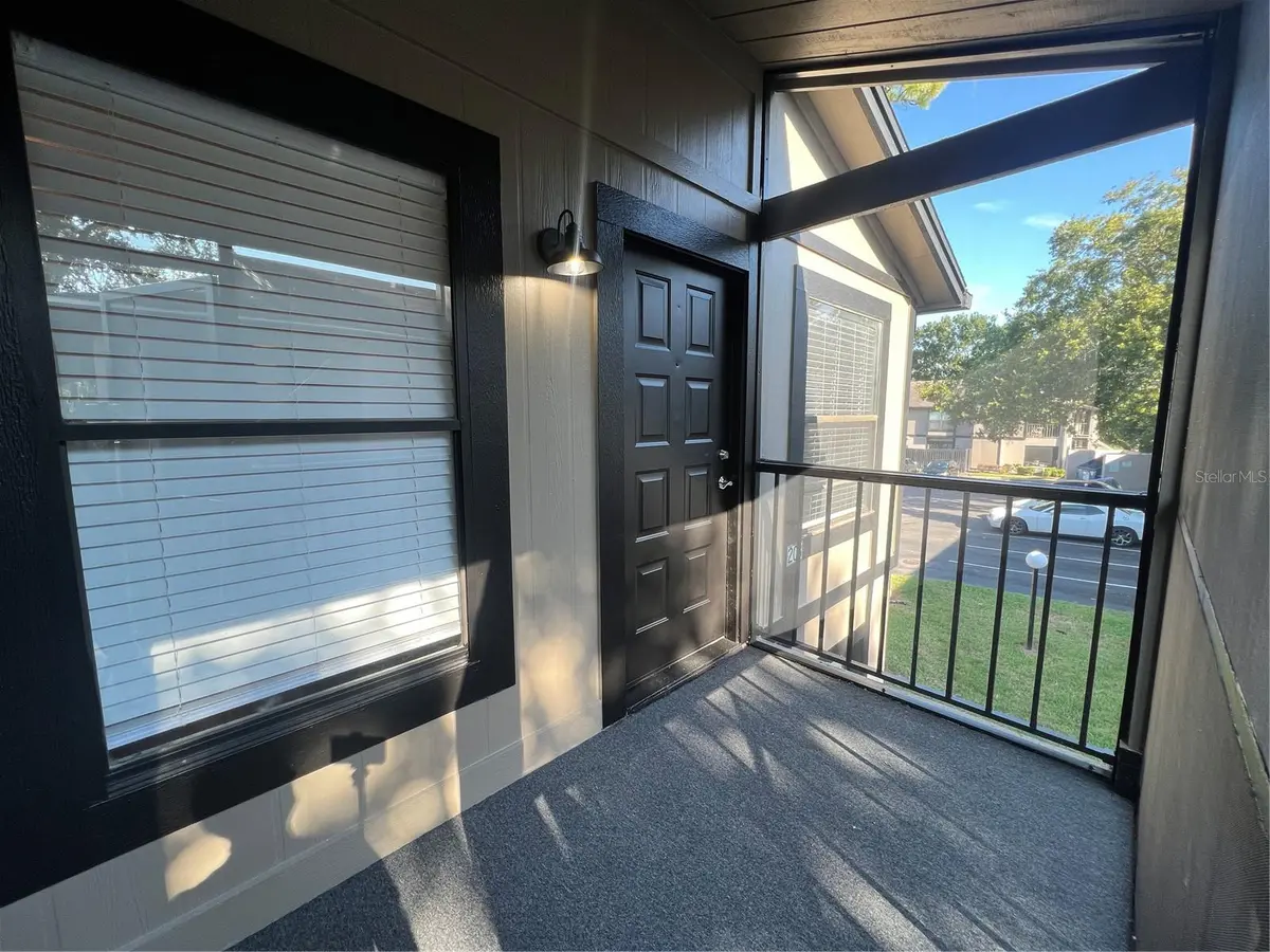 4025 ANGEL OAK CT #203, Tampa, FL 33613