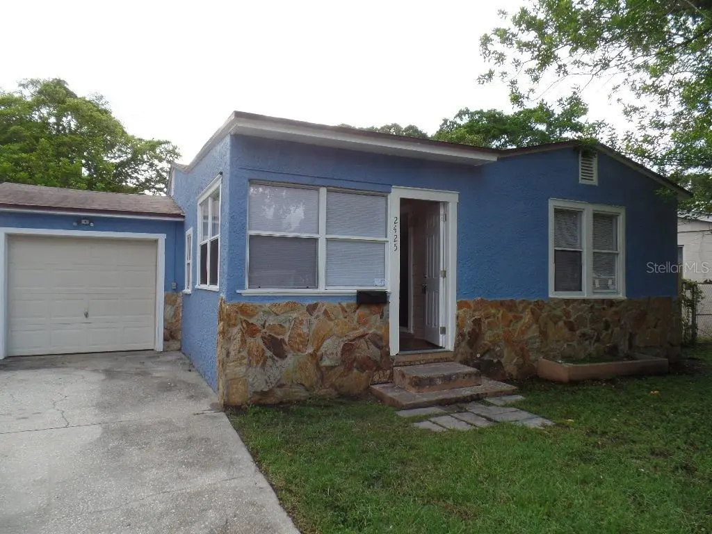 2425 DR MARTIN LUTHER KING JR ST S, St Petersburg, FL 33705