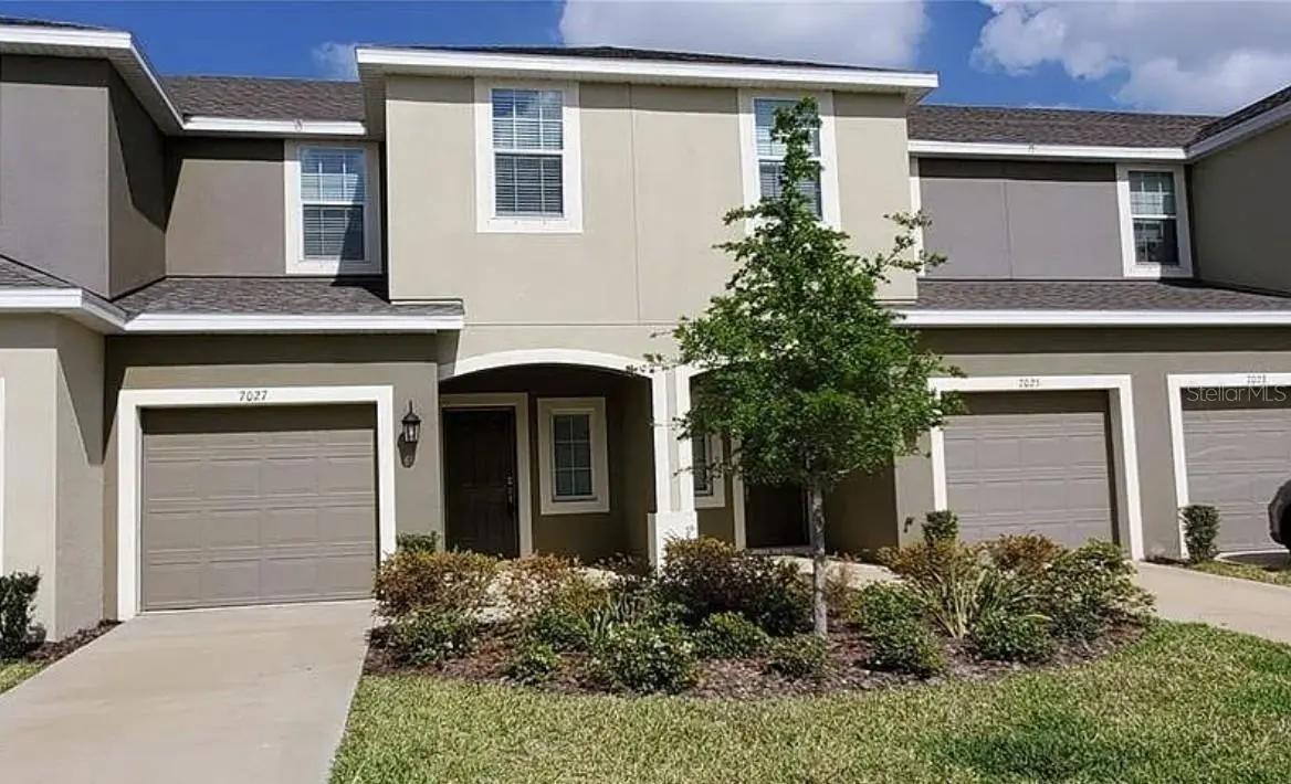 7027 TOWNE LAKE RD, Riverview, FL 33578