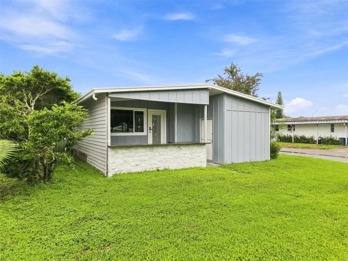 163 DOLPHIN DR E, Oldsmar, FL 34677