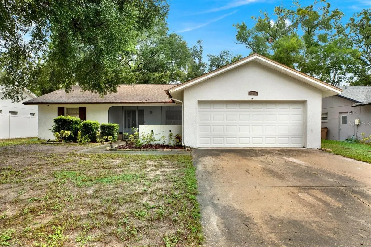 7604 S SANIBEL DR, Tampa, FL 33637