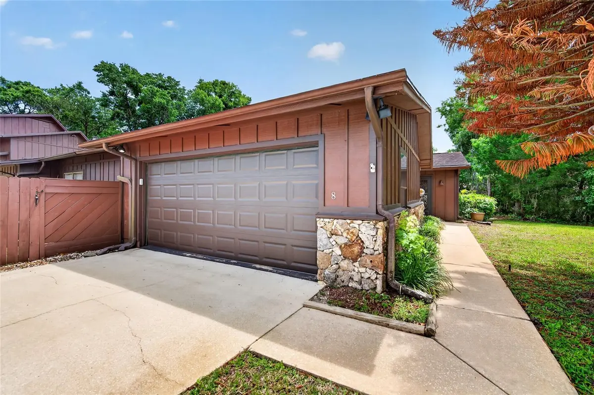8 MIMOSA TRL, Ormond Beach, FL 32174
