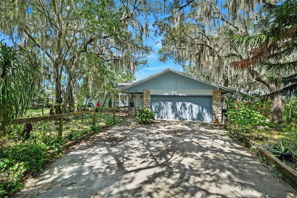 2372 MITCHELL ISLAND RD, Deltona, FL 32738