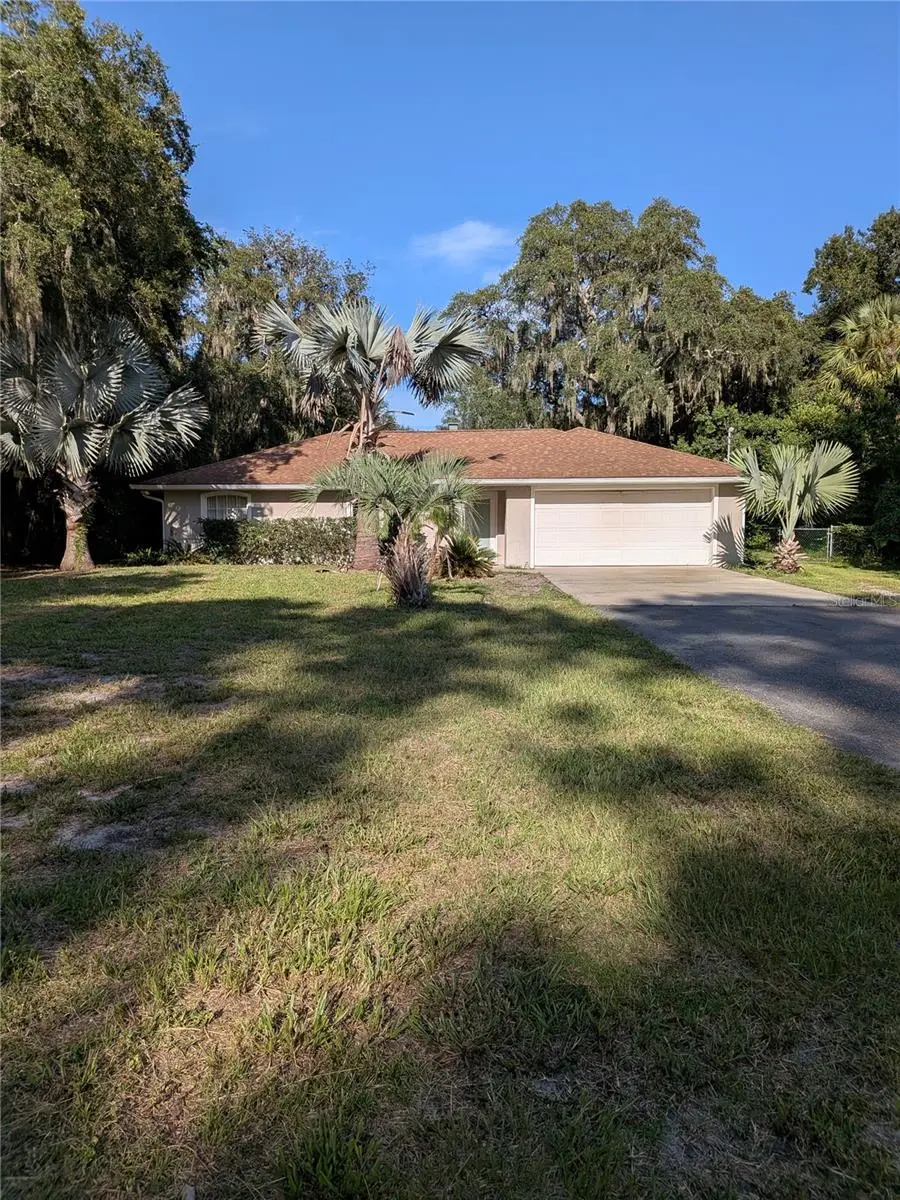 2203 MARSH RD, Deland, FL 32724