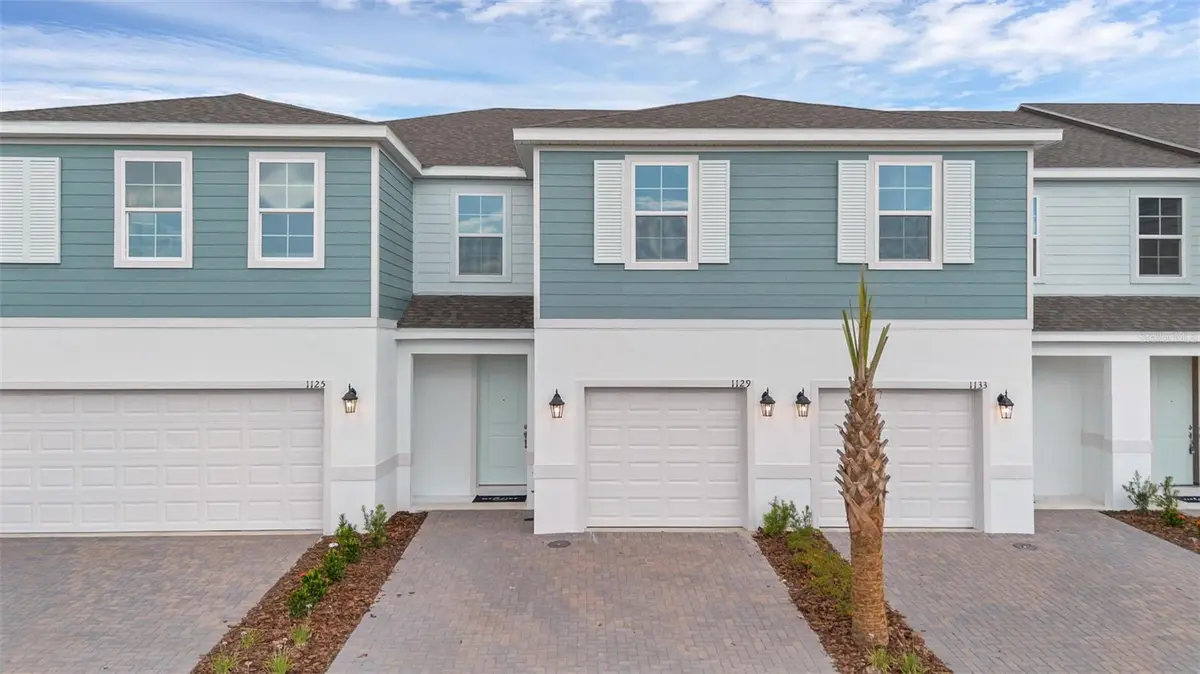 1156 CYPRESS ELM DR, Deland, FL 32720