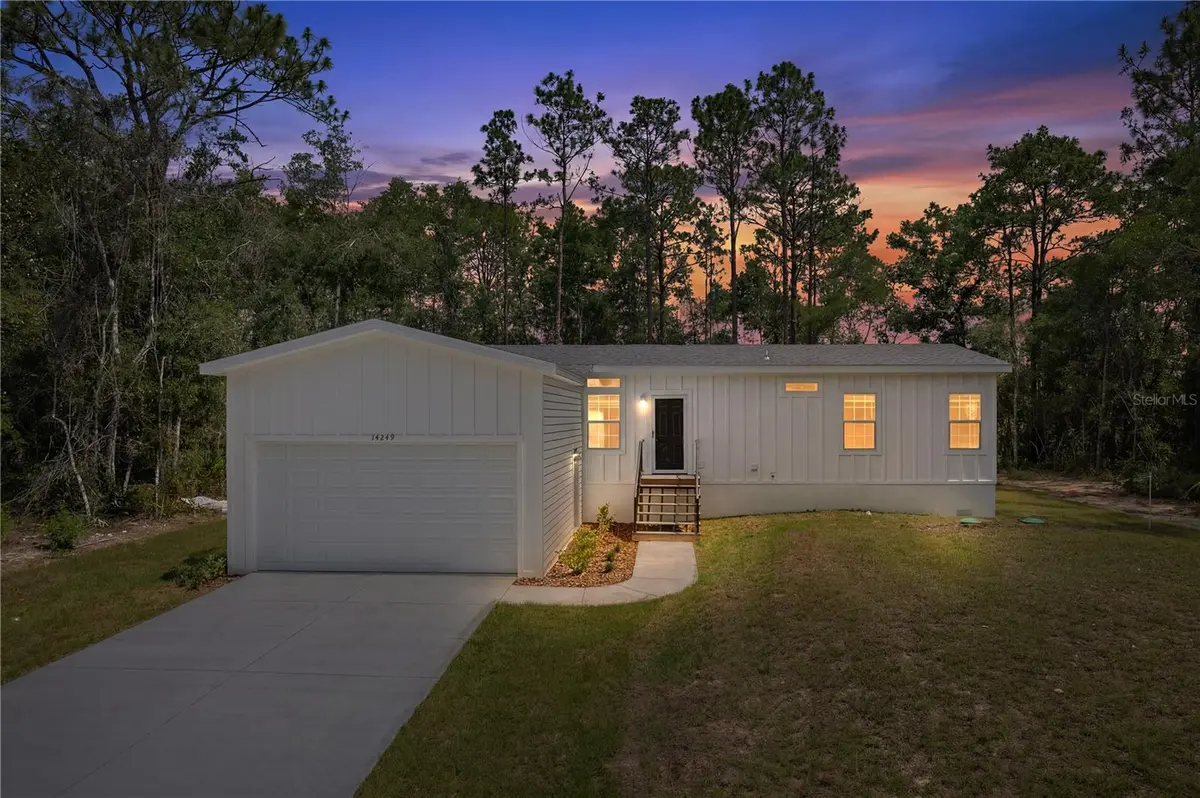 14249 E RAZORBILL AVE, Weeki Wachee, FL 34614