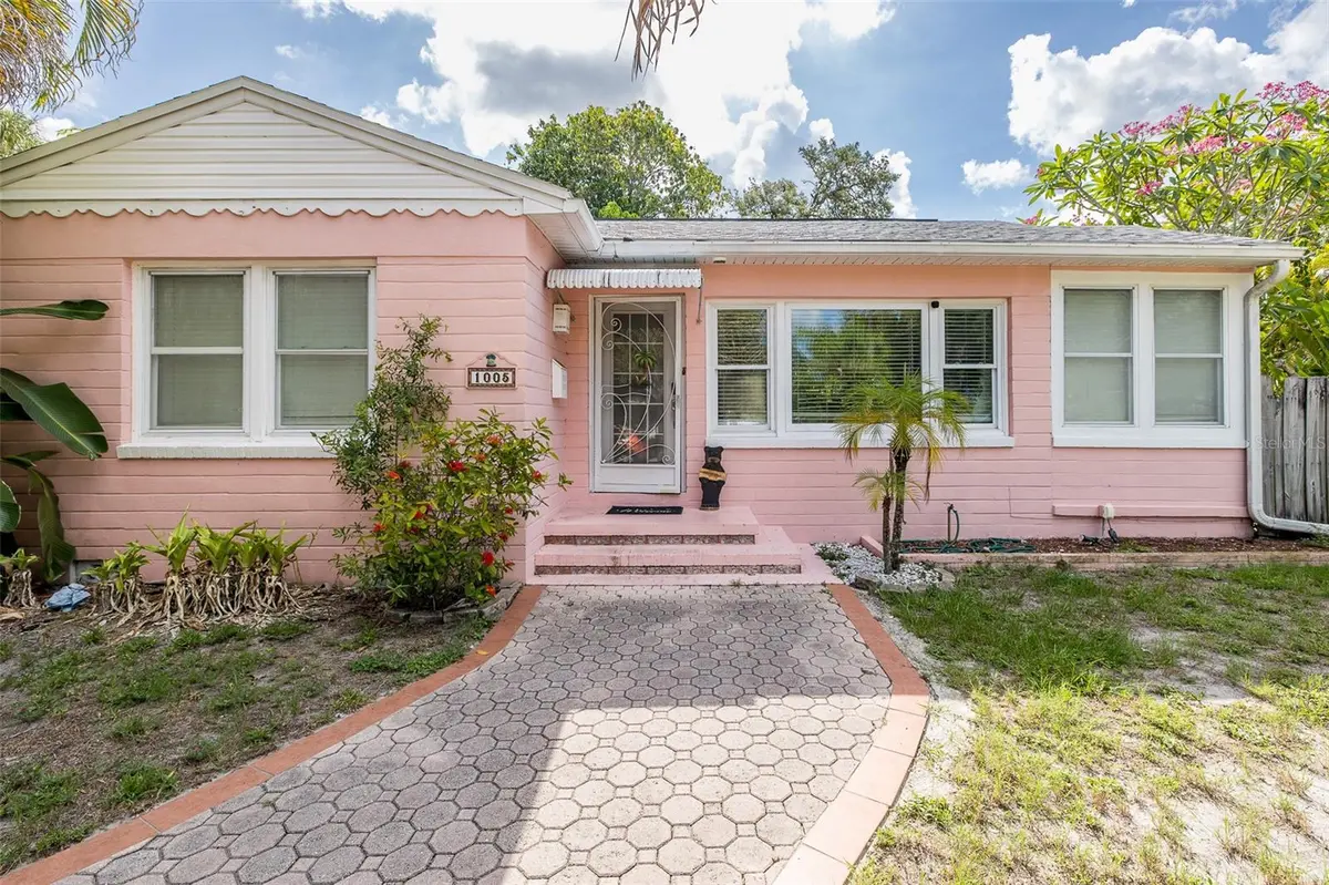 1005 15TH ST N, St Petersburg, FL 33705