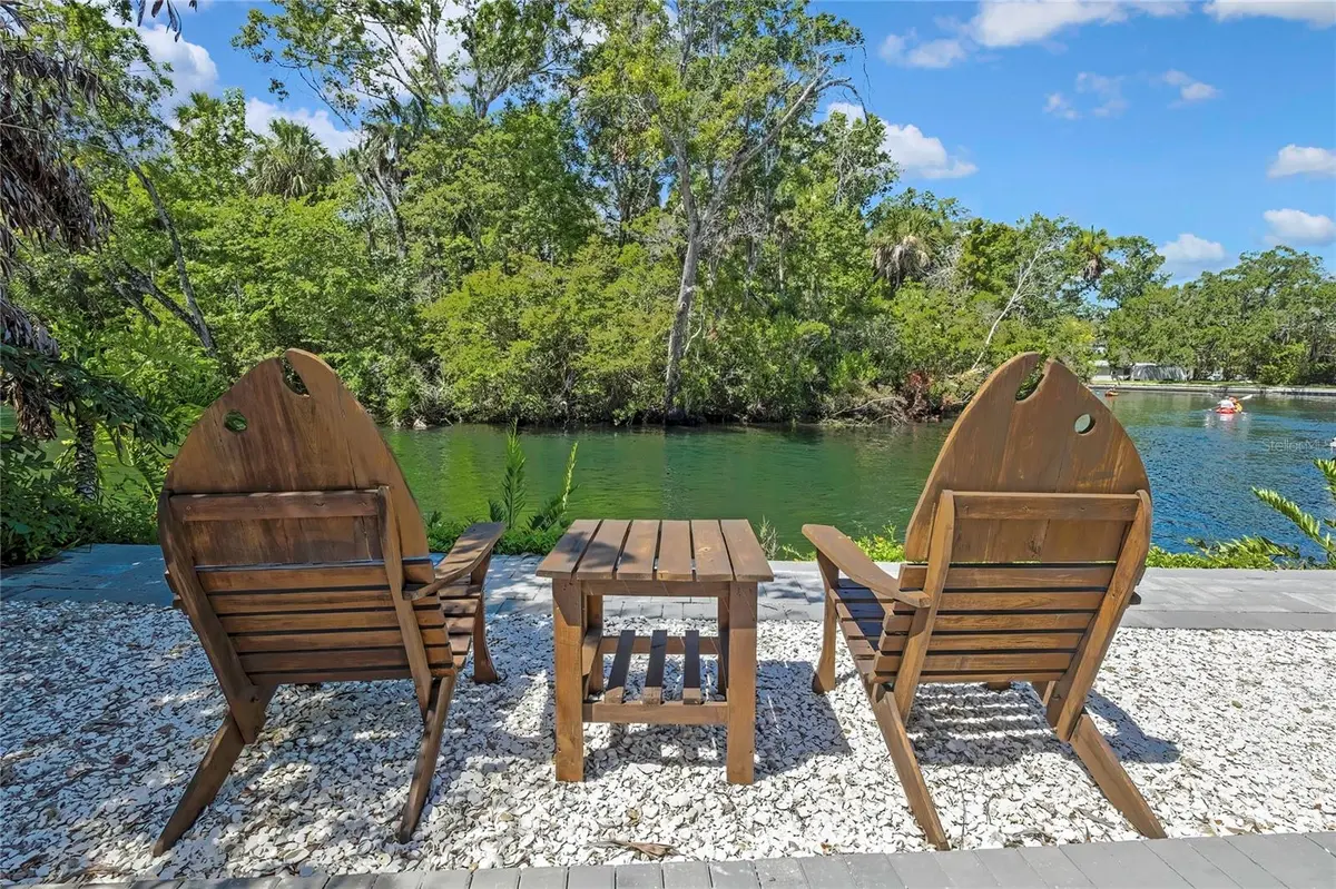 6080 WAVERLY RD, Weeki Wachee, FL 34607