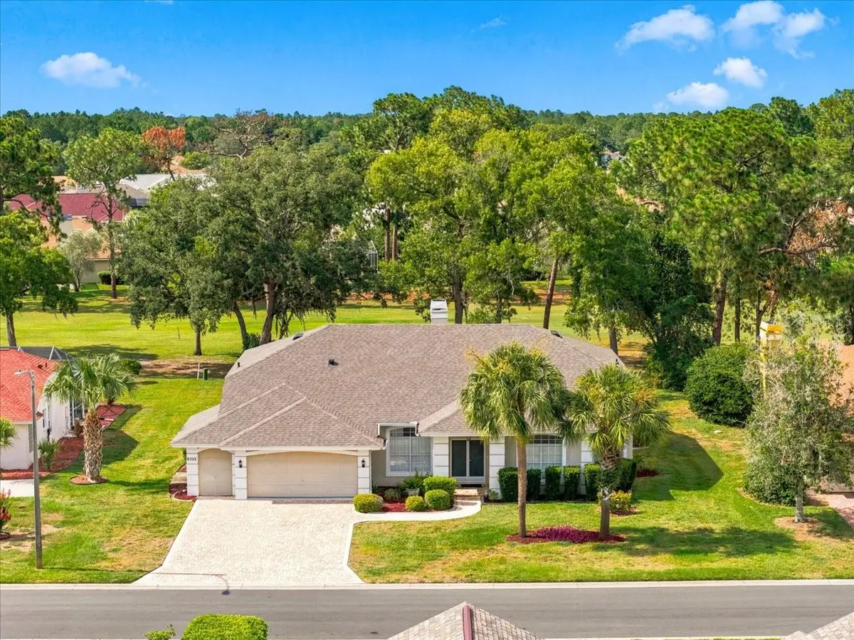 9355 MERRIWEATHER DR, Weeki Wachee, FL 34613