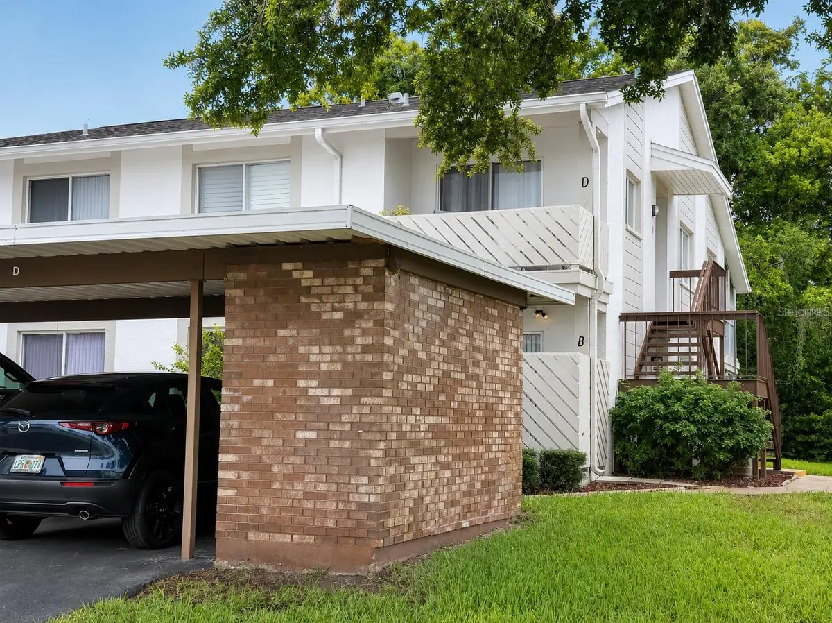 12406 EAGLESWOOD DR #B, Hudson, FL 34667