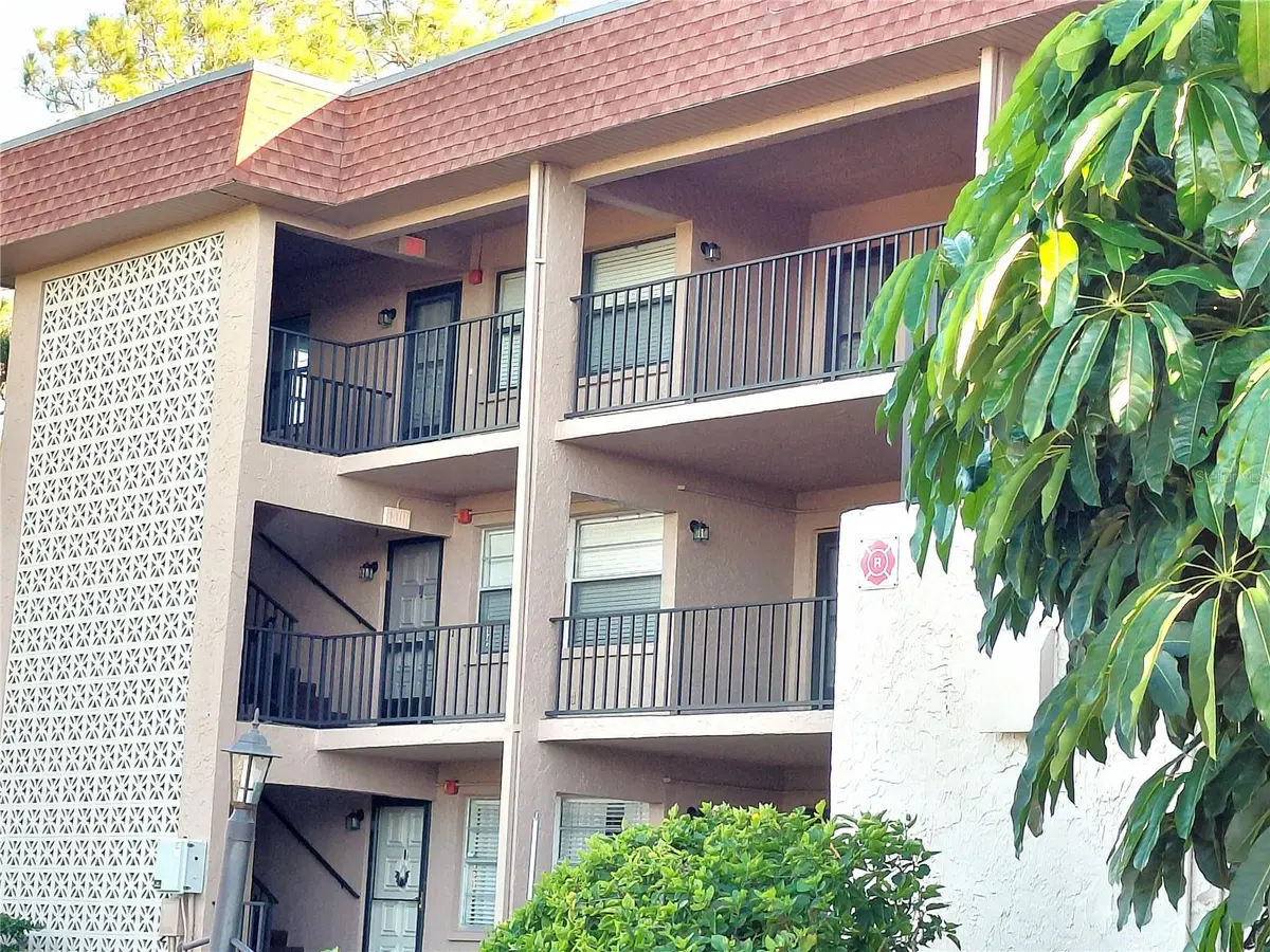 Address not disclosed, Tarpon Springs, FL 34689