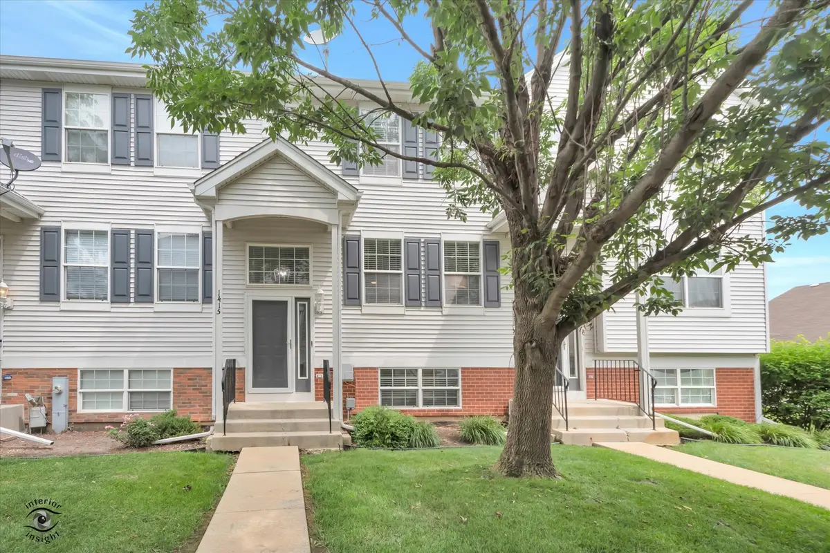 1415 Fox Hound TRL, Beecher, IL 60401