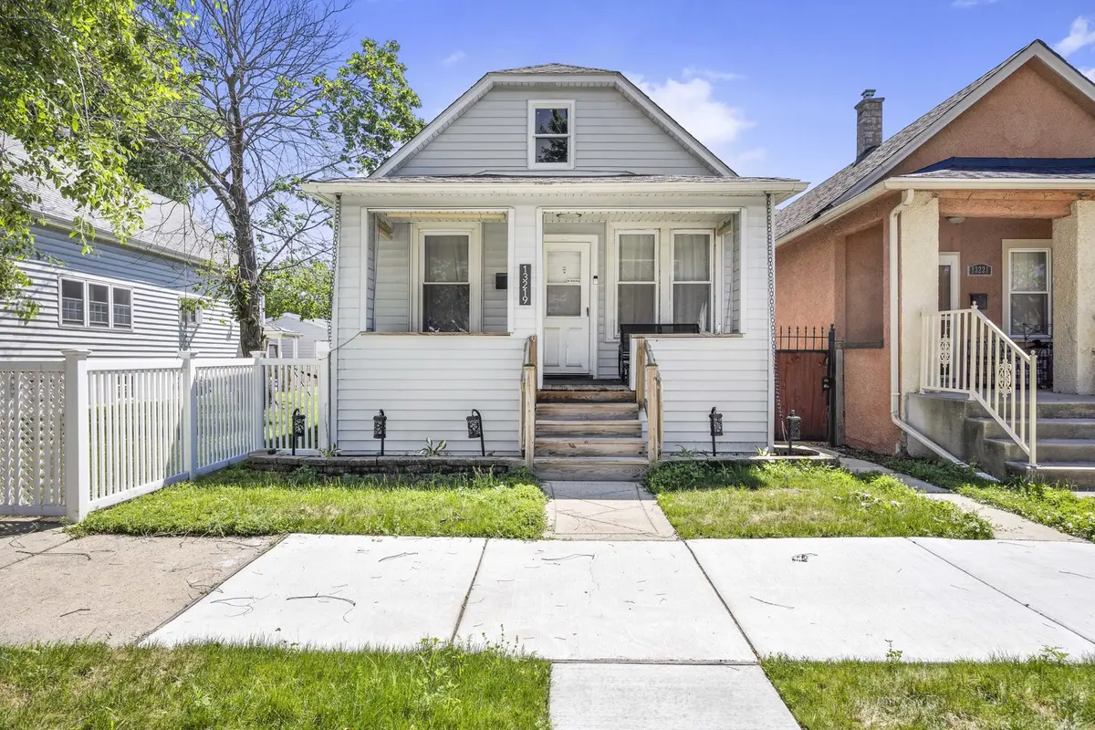 13219 S Houston AVE, Chicago, IL 60633