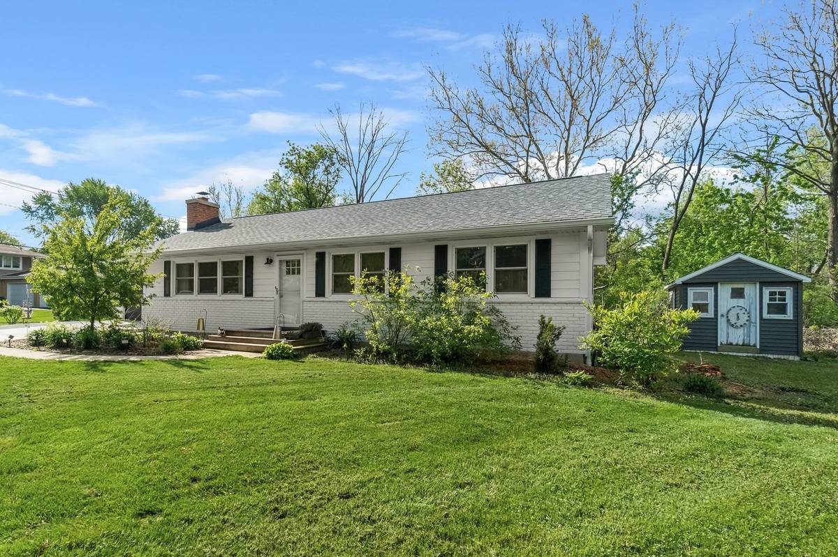 639 Meyer CT, Aurora, IL 60506