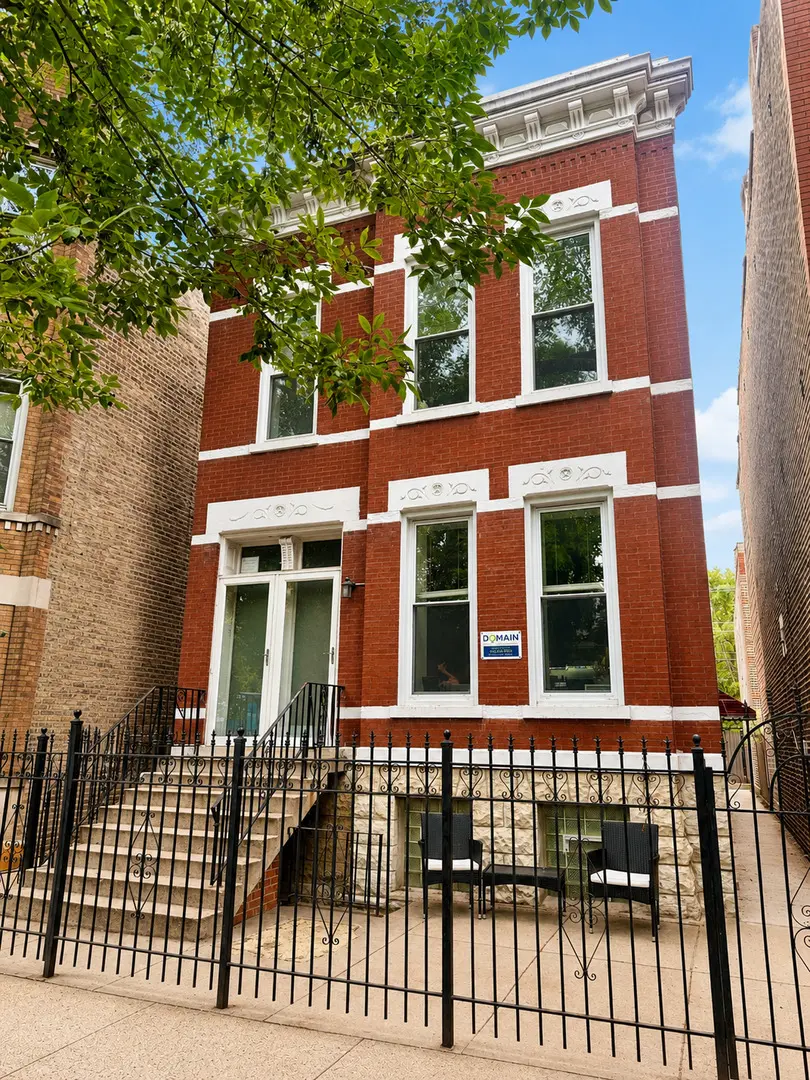 853 N Winchester AVE #1F, Chicago, IL 60622