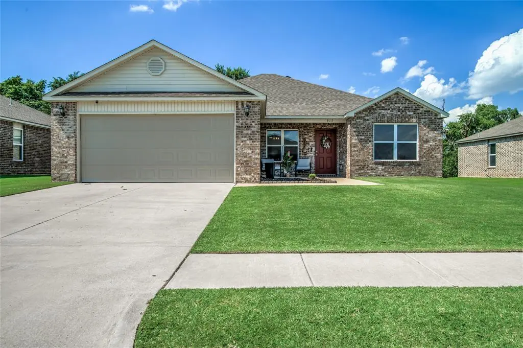 317 SE 1st ST, Newcastle, OK 73065