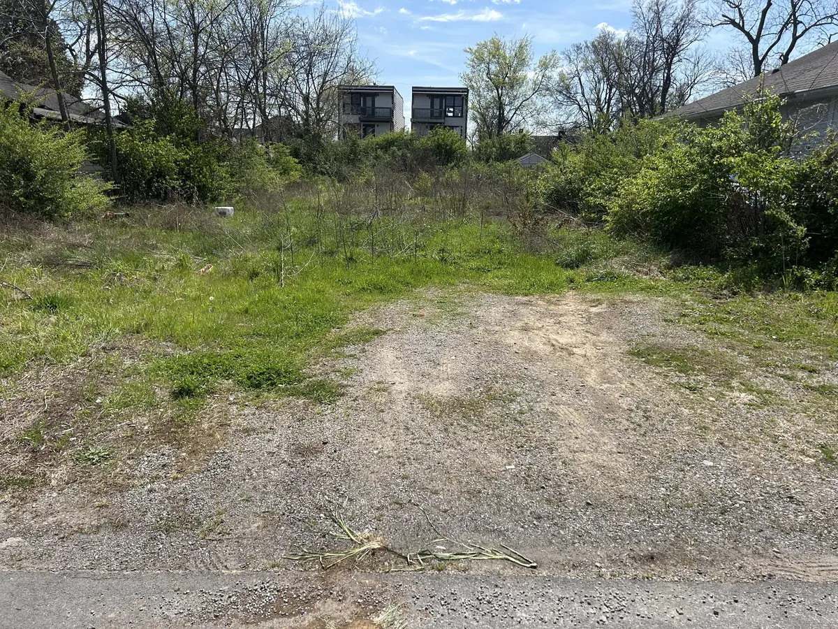 114B Lucile St, Nashville, TN 37207