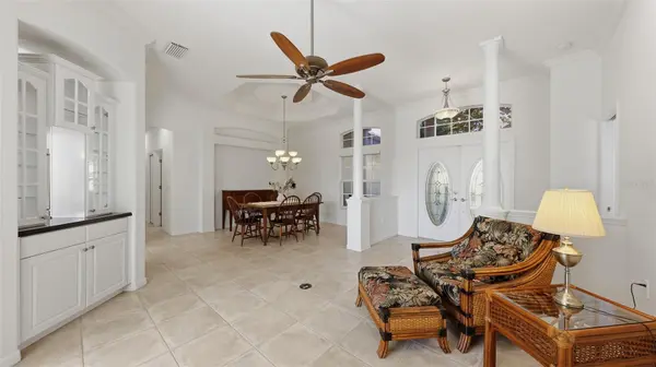 6228 AVENTURA DR, Sarasota, FL 34241