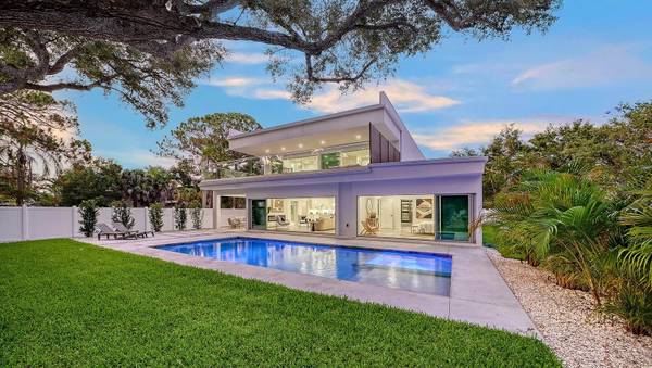 2050 EUCLID TER, Sarasota, FL 34239