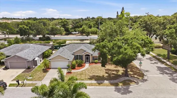 2404 50TH DR E, Bradenton, FL 34203