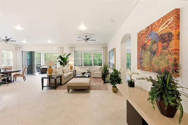 2843 TIBURON BLVD E #7-102, Naples, FL 34109