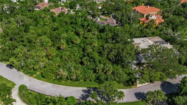 143 OSPREY POINT DR, Osprey, FL 34229
