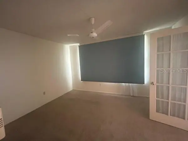 7461 W COUNTRY CLUB DR N #402, Sarasota, FL 34243