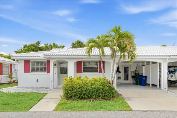 602 SPANISH DR S #115, Longboat Key, FL 34228