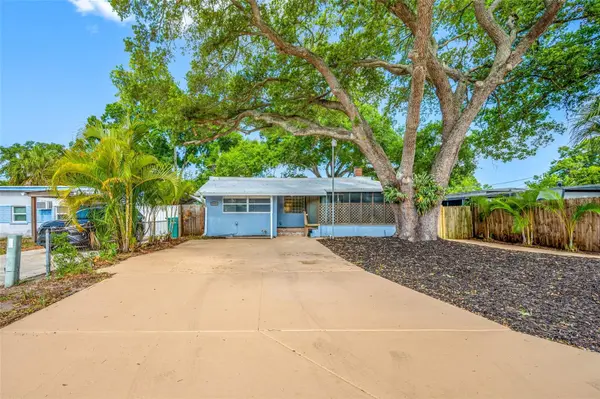 5044 BETTY ST N, St Petersburg, FL 33709