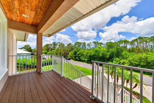 9050 CALOOSA DR, Venice, FL 34293