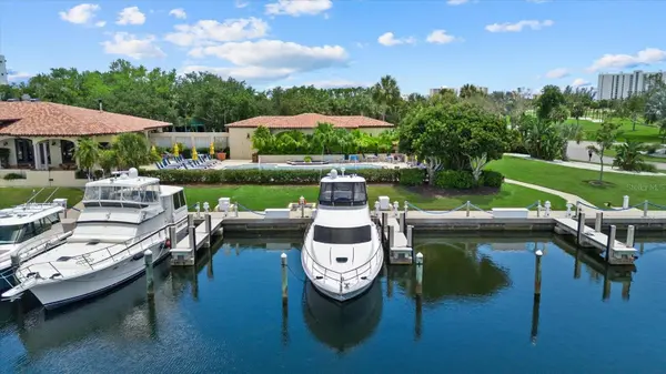 2600 HARBOURSIDE DR #H06, Longboat Key, FL 34228