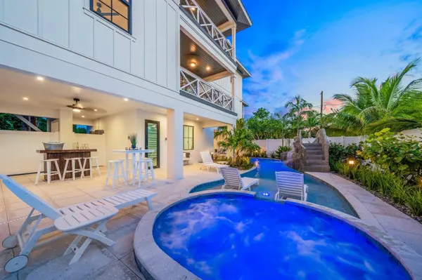 Address not disclosed, Sarasota, FL 34242