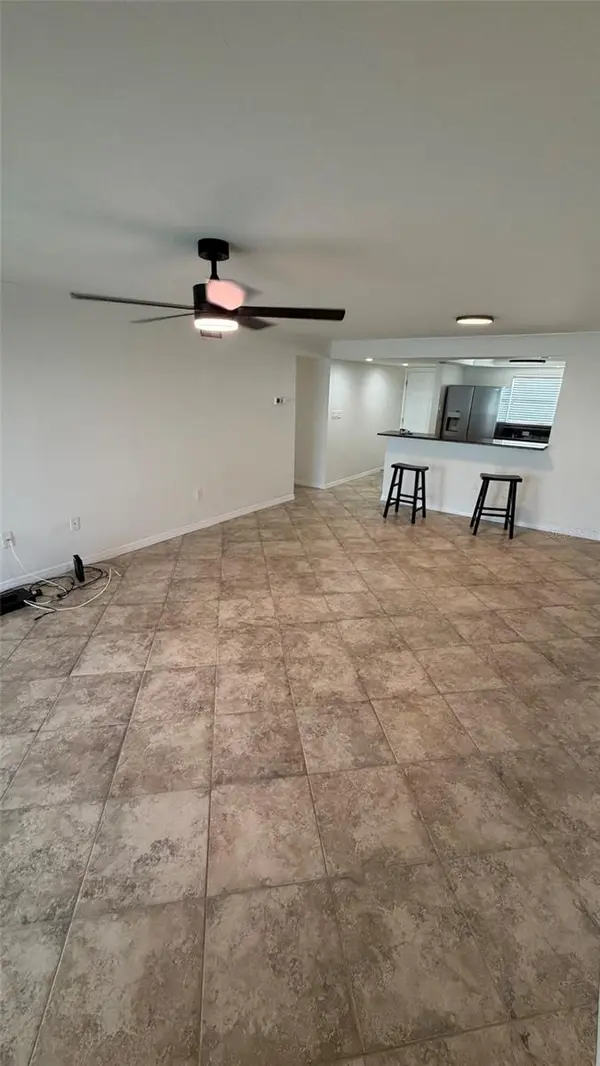 9393 MIDNIGHT PASS RD #806, Sarasota, FL 34242