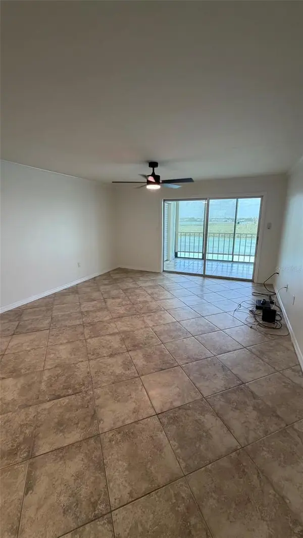 9393 MIDNIGHT PASS RD #806, Sarasota, FL 34242