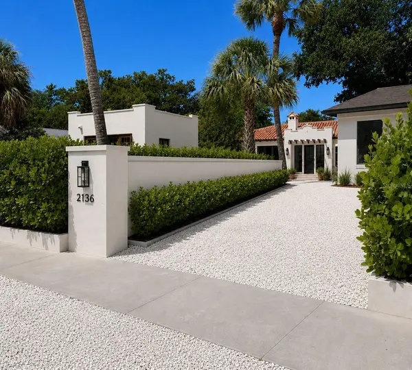1041 INDIAN BEACH DR, Sarasota, FL 34234