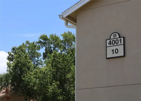 4001 CROCKERS LAKE BLVD #21, Sarasota, FL 34238