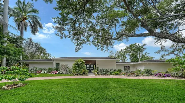 1428 PINE BAY DR, Sarasota, FL 34231