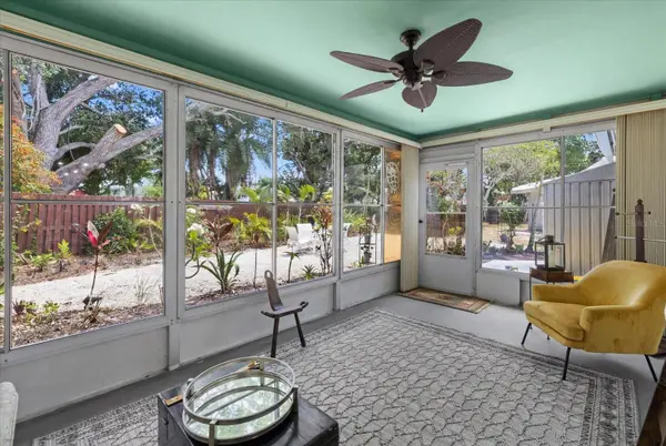 4305 CHINABERRY CIR, Bradenton, FL 34208