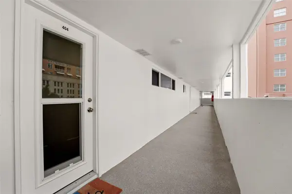 33 S GULFSTREAM AVE #404, Sarasota, FL 34236