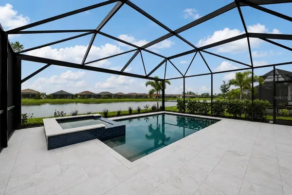 3362 ALBA CIR, Bradenton, FL 34211