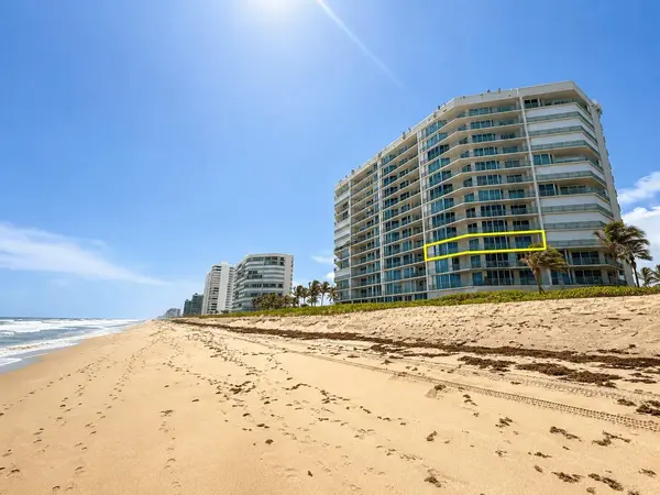 8600 S OCEAN DR #402, Jensen Beach, FL 34957